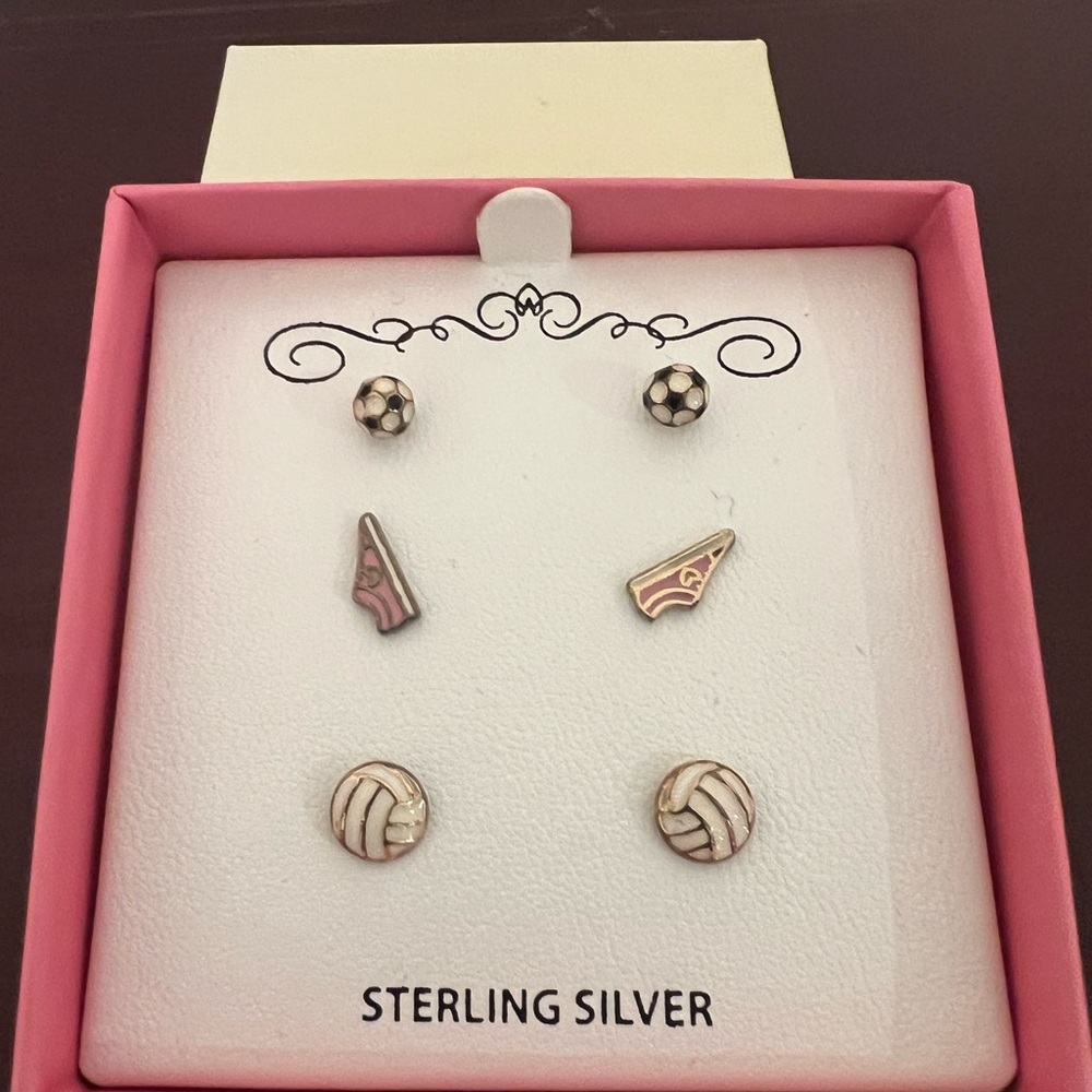 Sterling Silver earrings set
